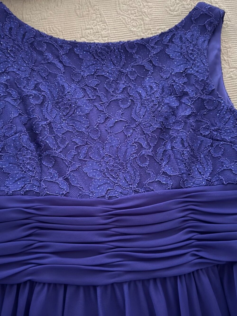 Special Event Dress - Picture 4 of 4